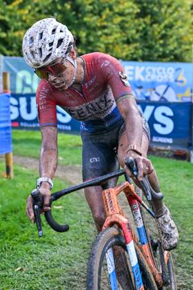 Dutch Ceylin Del Carmen Alvarado pictured in action during the women s elite race of the Berencross Meulebeke cyclocross cycling event, race 2 8 in the HG Cross competition, on Saturday 17 October 2026. DAVIDxPINTENS  x190096260x