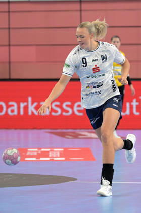 Fanny Elovson Union Neckarsulm, 09) am Ball TusSies Metzingen vs. Sport-Union Neckarsulm , Handball, Alsco HBF, 06.Ligaspieltag, Saison 2026 2027, 17.10.2026 TusSies Metzingen vs. Sport-Union Neckarsulm , Handball, Alsco HBF, 06.Ligaspieltag, Saison 2026 2027, 17.10.2026 Tuebingen Copyright: xEibner-Pressefotox EP_TBR