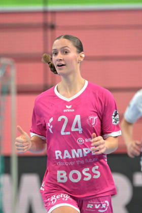 Marie Luisa Stumpf (TusSies Metzingen, 24) TusSies Metzingen vs. Union Neckarsulm , Handball, Alsco HBF, 06.Ligaspieltag, Saison 2026 2027, 17.10.2026 TusSies Metzingen vs. Sport-Union Neckarsulm , Handball, Alsco HBF, 06.Ligaspieltag, Saison 2026 2027, 17.10.2026 Tuebingen Copyright: xEibner-Pressefotox EP_TBR