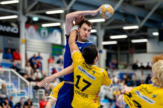 Dormagen, October 17, 2026, Handball, Men s, 2nd Bundesliga, Matchday 8, 2026–2027 TSV Bayer Dormagen vs. HSC 2000 Coburg Moritz Köster (TSV Bayer Dormagen), No. 14 in a duel with Nejc Planinsek (HSC 2000 Coburg), No. 17 Dormagen TSV Bayer Sportcenter NRW Germany
