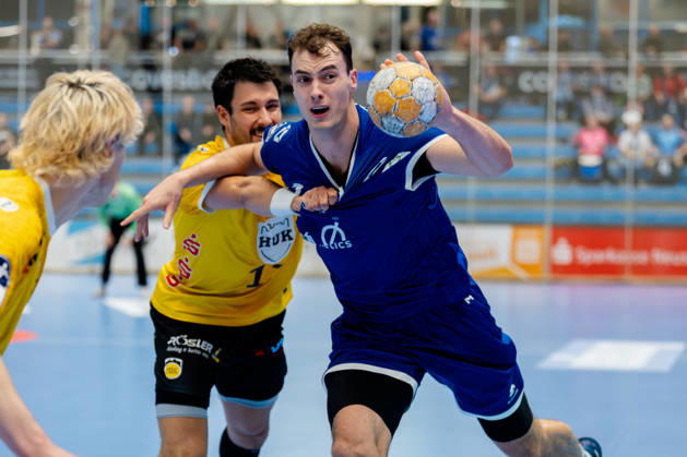 Dormagen, October 17, 2026, Handball, Men s, 2nd Bundesliga, Matchday 8, 2026–2027 TSV Bayer Dormagen vs. HSC 2000 Coburg Moritz Köster (TSV Bayer Dormagen), No. 14 in a duel with Nejc Planinsek (HSC 2000 Coburg), No. 17 Dormagen TSV Bayer Sportcenter NRW Germany