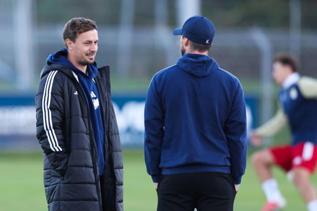 October 17, 2026, Soccer, Men s, Regionalliga Nord, Matchday 14, BSV Kickers Emden vs. 1 FC Phönix Lübeck; Coach Kevin Wölk (Phönix Lübeck) and Coach Björn Lindemann (BSV Kickers Emden)