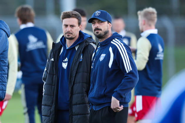 October 17, 2026, Soccer, Men s, Regionalliga Nord, Matchday 14, BSV Kickers Emden vs. 1 FC Phönix Lübeck; Coach Kevin Wölk (Phönix Lübeck) and Coach Björn Lindemann (BSV Kickers Emden)