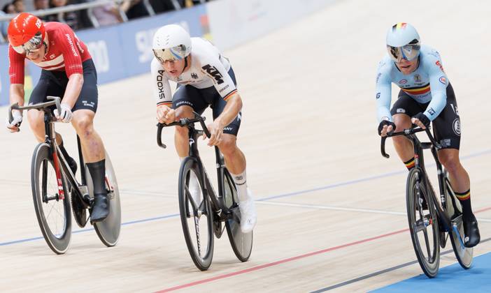 Danish Tobias Hansen, German Tim Torn Teutenberg and Belgian Jules Hesters pictured during the Men™s Elimination Race event at the UCI Track cycling, Rad, Radsport, Bahnrad, Bahn World Championships in Shanghai, China on Sunday 18 October 2026. The worlds are taking place from 14 to 18 October 2026. BENOITxDOPPAGNE  x190175860x
