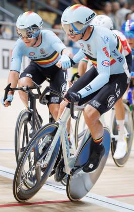Belgian Fabio Van den Bossche and Belgian Lindsay De Vylder pictured in action during the Madison event at the UCI Track cycling, Rad, Radsport, Bahnrad, Bahn World Championships in Shanghai, China on Sunday 18 October 2026. The worlds are taking place from 14 to 18 October 2026. BENOITxDOPPAGNE  x190184130x