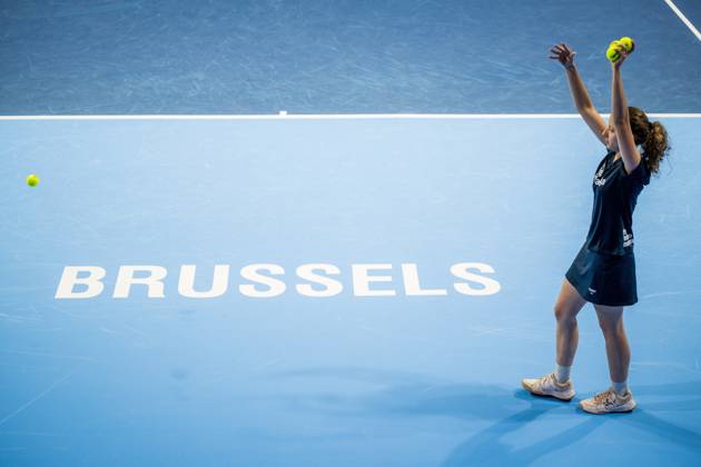 Picture shows a ball kid in action during the European Open ATP, Tennis Herren tennis tournament in Brussels, on Sunday 18 October. This year s edition of the tournament is taking place from 17 to 25 October JASPERxJACOBS  x190192867x