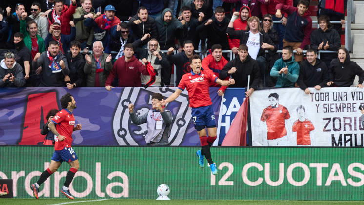 LaLiga EA Sports 2026-27: CA Osasuna vs. Racing de Santander. Ante Budimir (17, OSA L) and Ruben Garcia (14, OSA R) celebrate the goal scored by Ante Budimir (17, OSA) for CA Osasuna (1–0) during the LaLiga EA Sports soccer match between CA OsAsuna and Racing de Santander, played at El Sadar Stadium in Pamplona, Spain, on Oct. 18, 2026. Credit: Inigo Alzugaray, Agencia LOF, Pamplona. LaLiga EA Sports 2026–27: CA Osasuna vs. Racing de Santander Copyright: xINIGOxALZUGARAYx