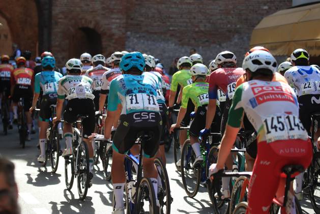 Veneto Classic - UCI Cycling race Pierre Teyssot MAXPPP ; Veneto Classic - UCI Cycling race . Cittadella, Italy on October 18, 2026. The peloton leaving the city Pierre Teyssot Maxppp Cittadella Veneto Italy  Copyright: xMAXPPPxPierrexTeyssotx TEY28946 TEY28946