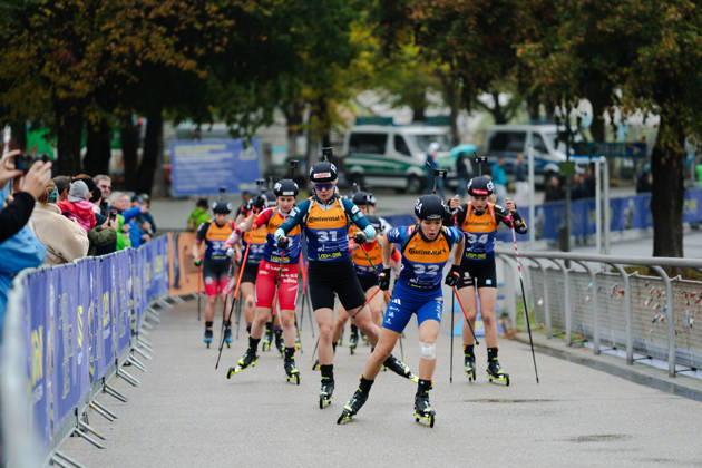 October 18, 2026, GER, Biathlon, Women, IBU Biathlon Loop One Festival 2026, 2026–2027 Season, Women’s Super Sprint Qualification, Heat 1: 4 Oceane Michelon (FRA), 32; Julia Tannheimer (DEU), 34; Suvi Minkkinen (FIN), 31 in the lead, Munich Olympic Park, Bavaria, Germany Copyright: xNordphoto Vux