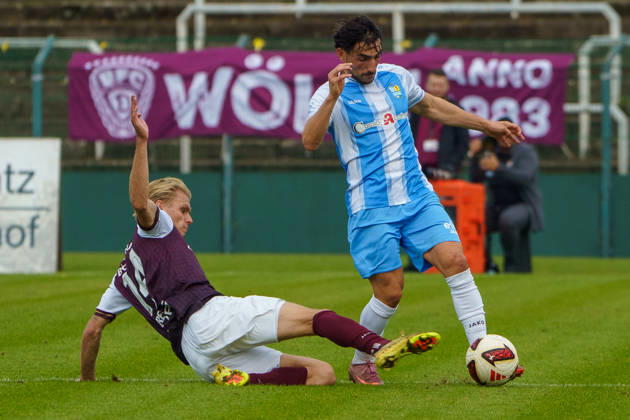 Pictured: Joey Breitfeld (BFC Dynamo), 14, Domenico Alberico (Chemnitzer FC), 10, tackle, August 10, 2026, BFC Dynamo vs. Chemnitzer FC, Northeast Regional League, 2026–27 season, Sportforum Hohenschoenhausen Copyright: HMBxMedia xPascalxSpanehl