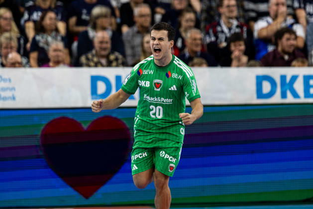 Opel HBL SG Flensburg Handewitt vs. Füchse Berlin, October 18, 2026: Tim Freihöfer (No. 20) celebrates after saving the ball; Füchse Berlin vs. Opel HBL SG Flensburg Handewitt, GGW Arena, October 18, 2026 Copyright: xBEAUTIFULxSPORTS MarioxM.xKobergx