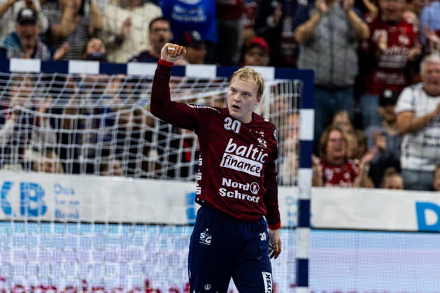 Opel HBL SG Flensburg Handewitt vs. Füchse Berlin, October 18, 2026—Celebration and joy as Simon Möller, No. 30, of SG Flensburg Handewitt saves the ball. Opel HBL SG Flensburg Handewitt vs. Füchse Berlin, GGW Arena, October 18, 2026 Copyright: xBEAUTIFULxSPORTS MarioxM.xKobergx