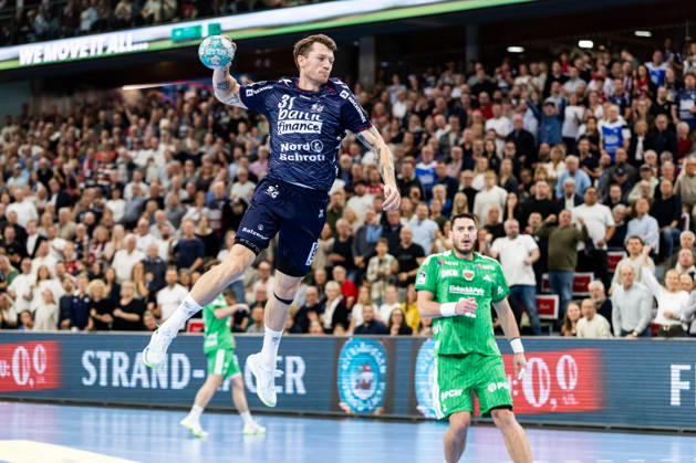 Opel HBL SG Flensburg Handewitt vs. Füchse Berlin, October 18, 2026: Emil Jakobsen, No. 31, SG Flensburg Handewitt on the attack. Opel HBL SG Flensburg Handewitt vs. Füchse Berlin, GGW Arena, October 18, 2026 Copyright: xBEAUTIFULxSPORTS MarioxM.xKobergx