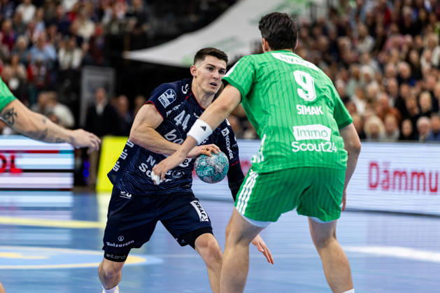 Opel HBL SG Flensburg Handewitt vs. Füchse Berlin, October 18, 2026, Aymeric Minne No. 44, SG Flensburg Handewitt vs. Frederik Simak No. 09, Füchse Berlin Opel HBL SG Flensburg Handewitt vs. Füchse Berlin, GGW Arena on October 18, 2026 Copyright: xBEAUTIFULxSPORTS MarioxM.xKobergx