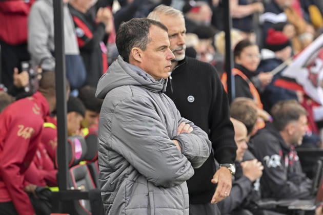 AFC Bournemouth v Sunderland, Premier League Sunderland Manager Regis Le Bris during the AFC Bournemouth v Sunderland Premier League match at Vitality Stadium, Bournemouth, England on 18 October 2026 Credit: Andy Thomas Every Second Media Editorial use only. All images are copyright Every Second Media Limited. No images may be reproduced without prior permission. All rights reserved. Premier League and Football League images are subject to licensing agreements with Football DataCo Limited. see https: www.football-dataco.com Copyright: xIMAGO EveryxSecondxMediax ESM-2234-0025 AndyxThomasx xEveryxSecondxMediax