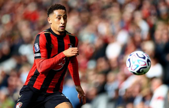 Marcus Tavernier of AFC Bournemouth. Bournemouth v Sunderland, Premier League, Football, Vitality Stadium, Bournemouth, UK - 18 Oct 2026Bournemouth Vitality Stadium United Kingdom EDITORIAL USE ONLY No use with unauthorised audio, video, data, fixture lists, club league logos or live services. Online in-match use limited to 120 images, no video emulation. No use in betting, games or single club league player publications.  Copyright: xJamesxMarsh Shutterstockx 17222646an
