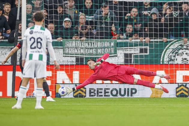 GRONINGEN , 18-10-2026 , Euroborg Stadium, season 2026 2027 , Dutch Eredivisie Football , match between FC Groningen and Ajax. Picture shows FC Groningen goalkeeper Etienne Vaessen stops a penalty Groningen - Ajax  x208697130x Copyright: