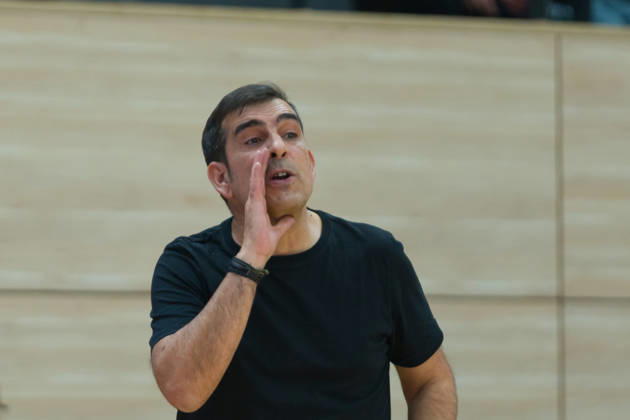 Jose Araujo Marburg, Head Coach, halfit Lions vs. BC Marburg Blue Dolphins, Women s Basketball, 1st Bundesliga, DBBL, Matchday 3 of the 2026–27 season, October 18, 2026, SWH Arena, Saxony-Anhalt, Germany