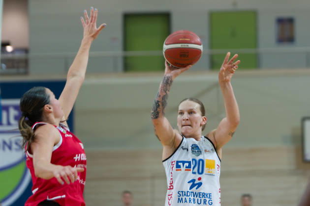 Alexia Allesch (Lions), 0; Lea Debeljak (Marburg), 20; Halfit Lions vs. BC Marburg Blue Dolphins, Women s Basketball, 1st Bundesliga, DBBL, Matchday 3 of the 2026–27 season, October 18, 2026, SWH Arena, Saxony-Anhalt, Germany