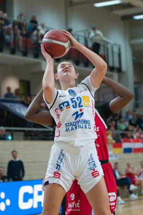 Lillian Christine Meister Marburg, 52, Khalis Cain Lions, 5, Halfit Lions vs. BC Marburg Blue Dolphins, Women s Basketball, 1st Bundesliga, DBBL, Matchday 3 of the 2026–27 season, October 18, 2026, SWH Arena, Saxony-Anhalt, Germany