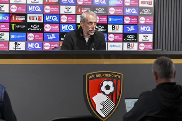 AFC Bournemouth v Sunderland, Premier League Bournemouth Manager Marco Rose being interviewed after the AFC Bournemouth v Sunderland Premier League match at Vitality Stadium, Bournemouth, England on 18 October 2026 Credit: Andy Thomas Every Second Media Editorial use only. All images are copyright Every Second Media Limited. No images may be reproduced without prior permission. All rights reserved. Premier League and Football League images are subject to licensing agreements with Football DataCo Limited. see https: www.football-dataco.com Copyright: xIMAGO EveryxSecondxMediax ESM-2234-0067 AndyxThomasx xEveryxSecondxMediax