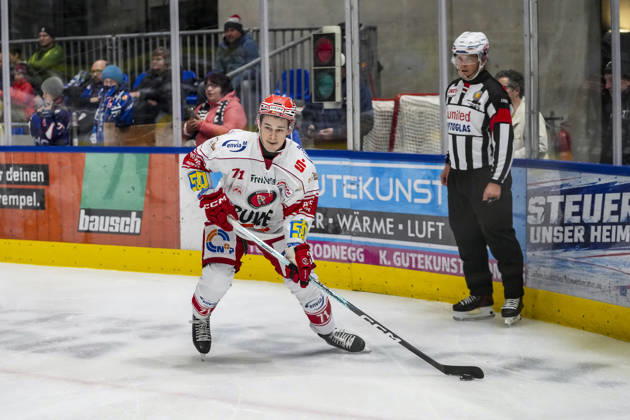 Noah Garthe, Eispiraten Crimmitschau, 71, GER, Ravensburg Towerstars vs. Eispiraten Crimmitschau, Ice Hockey, DEL2 Regular Season, Matchday 10, 2026–2027 Season, October 18, 2026, GER, Ravensburg Towerstars vs. Eispiraten Crimmitschau, Ice Hockey, DEL2 Regular Season, Matchday 10, 2026–2027 Season, October 18, 2026, Ravensburg Copyright: xEibner-Pressefoto MaximilianxRistx EP_MRT