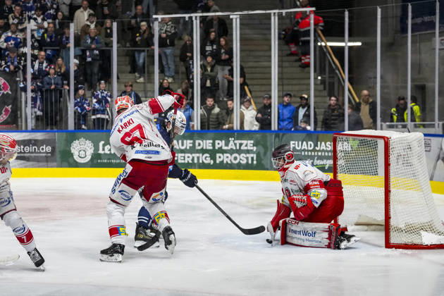 Pascal Seidel, Eispiraten Crimmitschau, 30, GER, Ravensburg Towerstars vs. Eispiraten Crimmitschau, Ice Hockey, DEL2 Regular Season, Matchday 10, 2026–2027 Season, October 18, 2026, GER, Ravensburg Towerstars vs. Eispiraten Crimmitschau, Ice Hockey, DEL2 Regular Season, Matchday 10, 2026–2027 Season, October 18, 2026, Ravensburg Copyright: xEibner-Pressefoto MaximilianxRistx EP_MRT