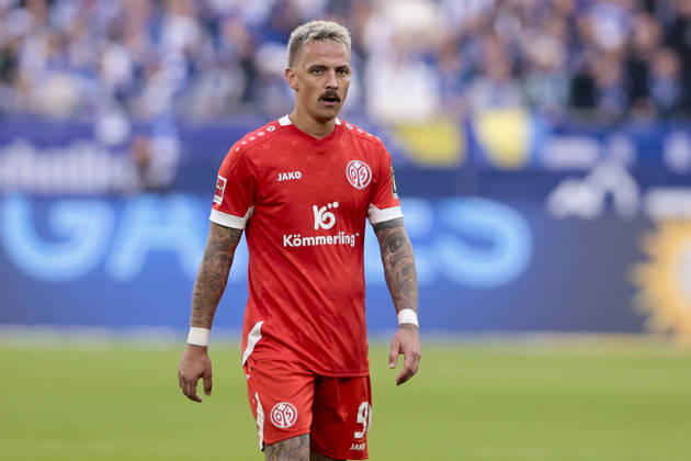 GELSENKIRCHEN, GERMANY - OCTOBER 17: Phillip Tietz of FSV Mainz during the Bundesliga 2026 27 match between FC Schalke 04 and FSV Mainz 05 at Veltins-Arena on October 17, 2026 in Gelsenkirchen, Germany. Copyright: xDijksxMedia MBxMediax