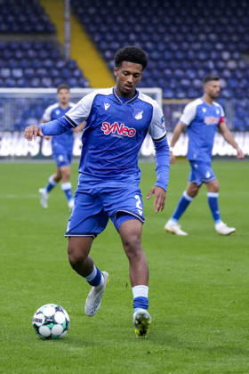 Natnael Abraha TSG II, 2, on the ball, isolated figure, full-body shot, single frame, single photo, action, October 18, 2026, Sinsheim, Germany, soccer, 3rd Division, TSG 1899 Hoffenheim II vs. SC Verl, DFB and DFL regulations prohibit any use of photographs as image sequences and or quasi-video xozx