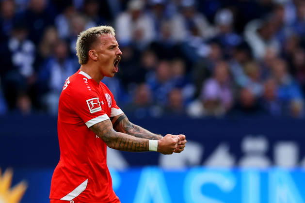 GELSENKIRCHEN, GERMANY - OCTOBER 17: Phillip Tietz of FSV Mainz 05 celebrates after scoring his team s first goal to make it 0-1 during the Bundesliga 2026 27 match between FC Schalke 04 and FSV Mainz 05 at Veltins-Arena on October 17, 2026 in Gelsenkirchen, Germany. Copyright: xRenexNijhuisx