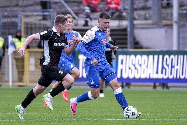 From left: Dennis Waidner (Verl), 8; Jakov Dedic (TSG II), 36; tackle, game scene, duel, tackle, tackling, dynamism, action, 10 18 2026, Sinsheim, Germany, soccer, 3rd League, TSG 1899 Hoffenheim II vs. SC Verl, DFB and DFL regulations prohibit any use of photographs as image sequences and or quasi-video xozx