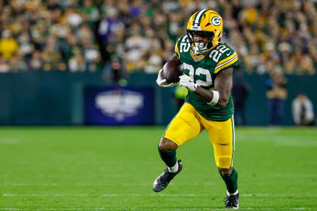 Oct 18, 2026; Green Bay, WI, USA; Green Bay Packers running back Pierre Strong Jr. (22) runs after making a catch during the NFL, American Football Herren, USA game against the Dallas Cowboys at Lambeau Field. Mandatory Credit: -Cal Media. Green Bay USA - ZUMAc04_ 20261018_zma_c04_486 Copyright: xDarrenxLeex