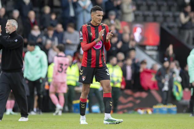 AFC Bournemouth v Sunderland, Premier League Alvaro Rodriguez of Bournemouth during the AFC Bournemouth v Sunderland Premier League match at Vitality Stadium, Bournemouth, England on 18 October 2026 Credit: Andy Thomas Every Second Media Editorial use only. All images are copyright Every Second Media Limited. No images may be reproduced without prior permission. All rights reserved. Premier League and Football League images are subject to licensing agreements with Football DataCo Limited. see https: www.football-dataco.com Copyright: xIMAGO EveryxSecondxMediax ESM-2234-0144 AndyxThomasx xEveryxSecondxMediax