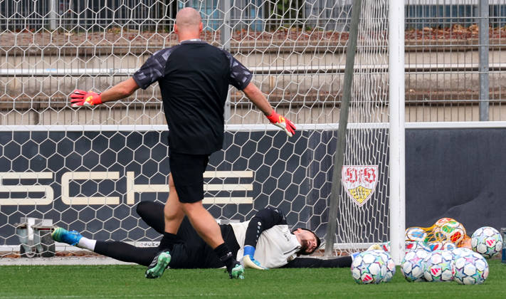 October 19, 2026, Stuttgart, Soccer, UEFA Champions League, 2026–2027 season, VfB Stuttgart practice, Dennis Seimen