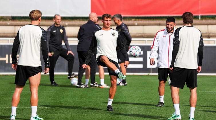 October 19, 2026, Stuttgart, Soccer, UEFA Champions League, 2026–2027 Season, VfB Stuttgart Practice, Grischa Prömel