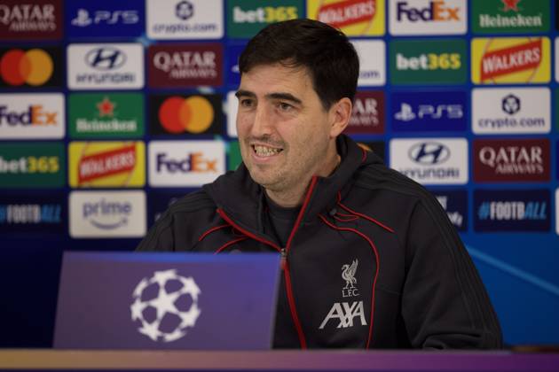Football - UEFA Champions League - Liverpool FC v Villarreal CF - MD-1 LIVERPOOL, ENGLAND - Monday, October 19, 2026: Liverpool s head coach Andoni Iraola during a press conference, PK, Pressekonferenz at Anfield ahead of the UEFA Champions League 2026 27 League Phase MD3 match between Liverpool FC and Villarreal CF. (Photo by David Rawcliffe Propaganda) LIVERPOOL Anfield MERSEYSIDE ENGLAND  Copyright: xDavidxRawcliffex 2026-10-19-Liverpool_Villarreal_MD-1-104