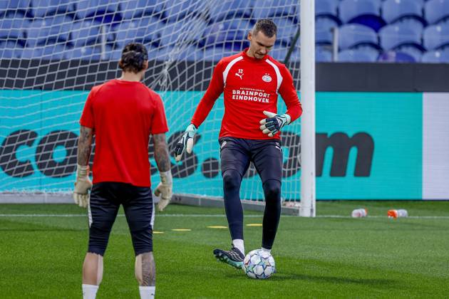 PORTO , 19-10-2026 , Estadio do Dragao , season 2026 2027 , UEFA Champions League football , press conference, PK, Pressekonferenz PSV , Picture shows PSV goalkeeper Matej Kovar Press conference and training PSV  x208823049x Copyright: