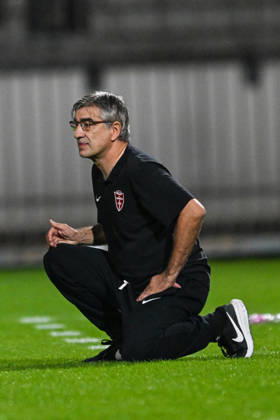 Ivan Juric, Head Coach of AC Monza, during the Serie A soccer match between AC Monza and Cagliari Calcio the Brianteo Stadium in Monza, north Italy - October 19, 2026. - Soccer.  Copyright: xTizianoxBallabio LaPressex