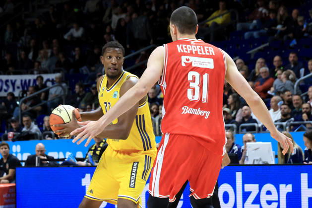 October 19, 2026, Germany, GER, DEU, Basketball, BBL Cup, Day 1, 2026–2027 Season, Berlin, ALBA Berlin vs. Bamberg, Sima Fatty Yankuba (ALBA Berlin 77), Daniel Keppeler (Bamberg 31), nordphoto GmbH, Engler Berlin, Uber Arena Berlin, Germany Copyright: xNordphotox xEnglerx
