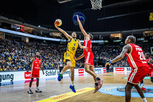 Basketball Berlin, October 19, 2026; 2026–2027 Season; Netto BBL Cup Round of 16; Alba Berlin; BMA365; Bamberg Baskets; Malte Delow; Alba Berlin, No. 06