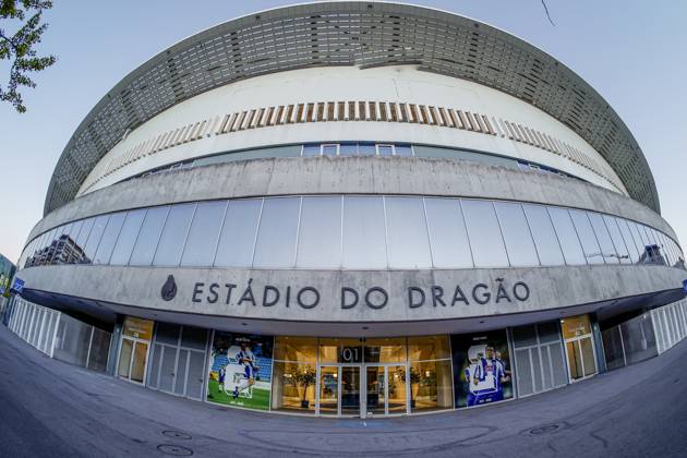PORTO , 19-10-2026 , Estadio do Dragao , season 2026 2027 , UEFA Champions League football , press conference, PK, Pressekonferenz PSV , Picture shows outside view Estadio do Dragao Press conference and training PSV  x208826904x Copyright: