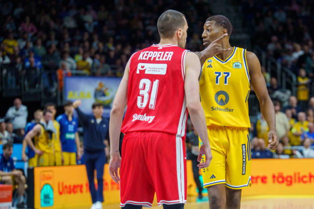 Pictured: Sima, 77, Alba Berlin, October 19, 2026; Alba Berlin vs. BMA365 Bamberg Baskets, BBL Cup Round of 16, Basketball, 2026–27 Season, Uber Arena Copyright: HMBxMedia xPascalxSpanehl