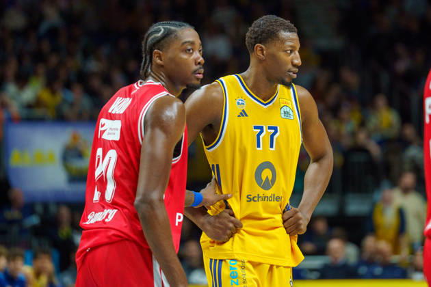 Pictured: Sima, 77, Alba Berlin; Hason Ward, BMA365 Bamberg Baskets; 20 19 10 2026; Alba Berlin vs. BMA365 Bamberg Baskets; BBL Cup Round of 16; Basketball; 2026–27 Season; Uber Arena Copyright: HMBxMedia xPascalxSpanehl