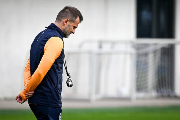 Club Brugge v RC Lens - UEFA Champions League preparations Club Brugge s head coach Ivan Leko pictured during a training session of football team Club Brugge KV, on Tuesday 20 October 2026 at the team s basecamp in Westkapelle (Knokke-Heist), Belgium, as preparation for the the UEFA Champions League game against RC Lens. (Photo News Elias Rom) Knokke-Heist Belgium  Copyright: xPhotonewsx xEliasxRomx