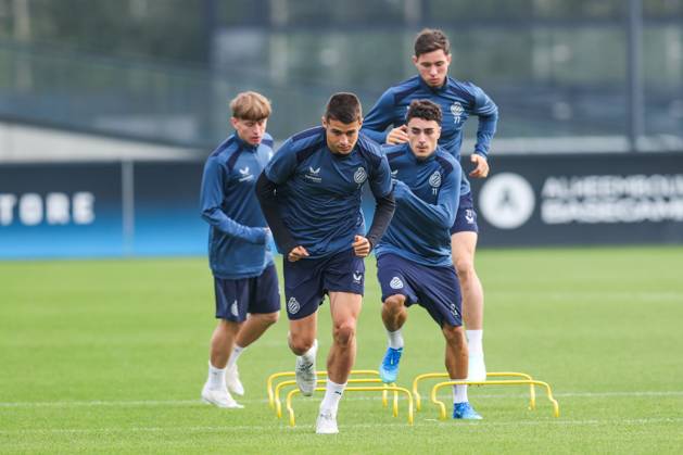 Club s Nicolo Tresoldi and Club s Jan Virgili pictured during a training session of Belgian soccer team Club Brugge KV, Tuesday 20 October 2026 in Knokke-Heist. Club is preparing for the third game in the UEFA Champions League league phase against French team Racing Club de Lens tomorrow. BRUNOxFAHY  x190373703x