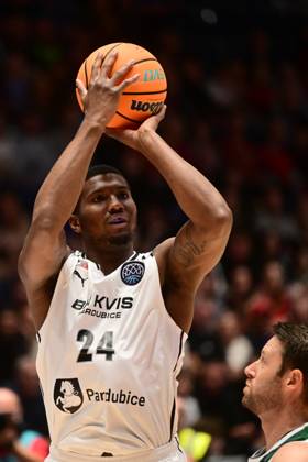 Nick Stampley (Pardubice) in action during men s Basketball Champions League, group E, 2nd round, BK KVIS Pardubice vs Unicaja Malaga, in Pardubice, Czech Republic, October 20, 2026. (CTKxPhoto JosefxVostarek) CTKPhotoP2026102006536  CTKPhotoP2026102006536