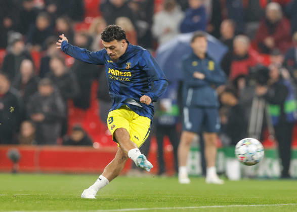 Liverpool, England, 20th October 2026. Georges Mikautadze of Villarreal warms up ahead of the Liverpool vs Villarreal UEFA Champions League match at Anfield, Liverpool. Picture credit should read: Cody Froggatt Sportimage EDITORIAL USE ONLY. No use with unauthorised audio, video, data, fixture lists, club league logos or live services. Online in-match use limited to 120 images, no video emulation. No use in betting, games or single club league player publications. SPI_008_CF_LIVERPOOL_VILLARREAL SPI-5089-0008
