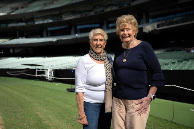Olympic Games, Olympische Spiele, Olympia, OS ANNIVERSARY DINNER, Sandra Morgan-Beavis (left) and Marlene Mathews (right) pose for photos as part of 1956 Olympic Games 70th Anniversary Celebrations, in Melbourne, Wednesday, October 21, 2026. ( NO ARCHIVING MELBOURNE VICTORIA Australia  Copyright: xJayxKoglerx 20261021121656567891