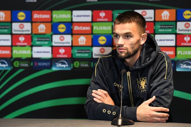 STVV s Visar Musliu pictured during a press conference, PK, Pressekonferenz of Belgian soccer team Sint-Truidense VV, Wednesday 21 October 2026 in Herning, Denmark, in preparation of tomorrow s game against Danish FC Midtjylland on the second day of the UEFA Conference League league phase. JILLxDELSAUX  x190514599x