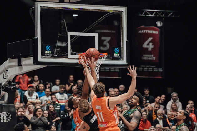 Game Day 4 of the Basketball Eurocup: Niners Chemnitz vs. Slask Wroclaw, October 21, 2026, starting at 7:00 p.m., Chemnitz, Chemnitz Arena. Pictured: No. 11 Elias Rödl. Game Day 4 of the Basketball Eurocup: Niners Chemnitz vs. Slask Wroclaw, Chemnitz, Saxony, Germany Copyright: xEHLxMedia MichelxKöhlerx 20262110-Niners-Chemnitz-Slask-Wroclaw-005